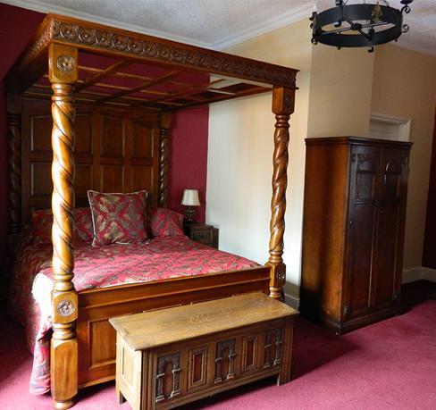 Hotel The Red Lion à Llangadog Extérieur photo